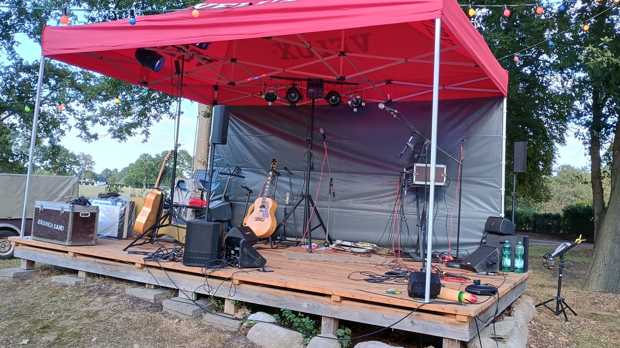 Die Bühne beim Aufbau