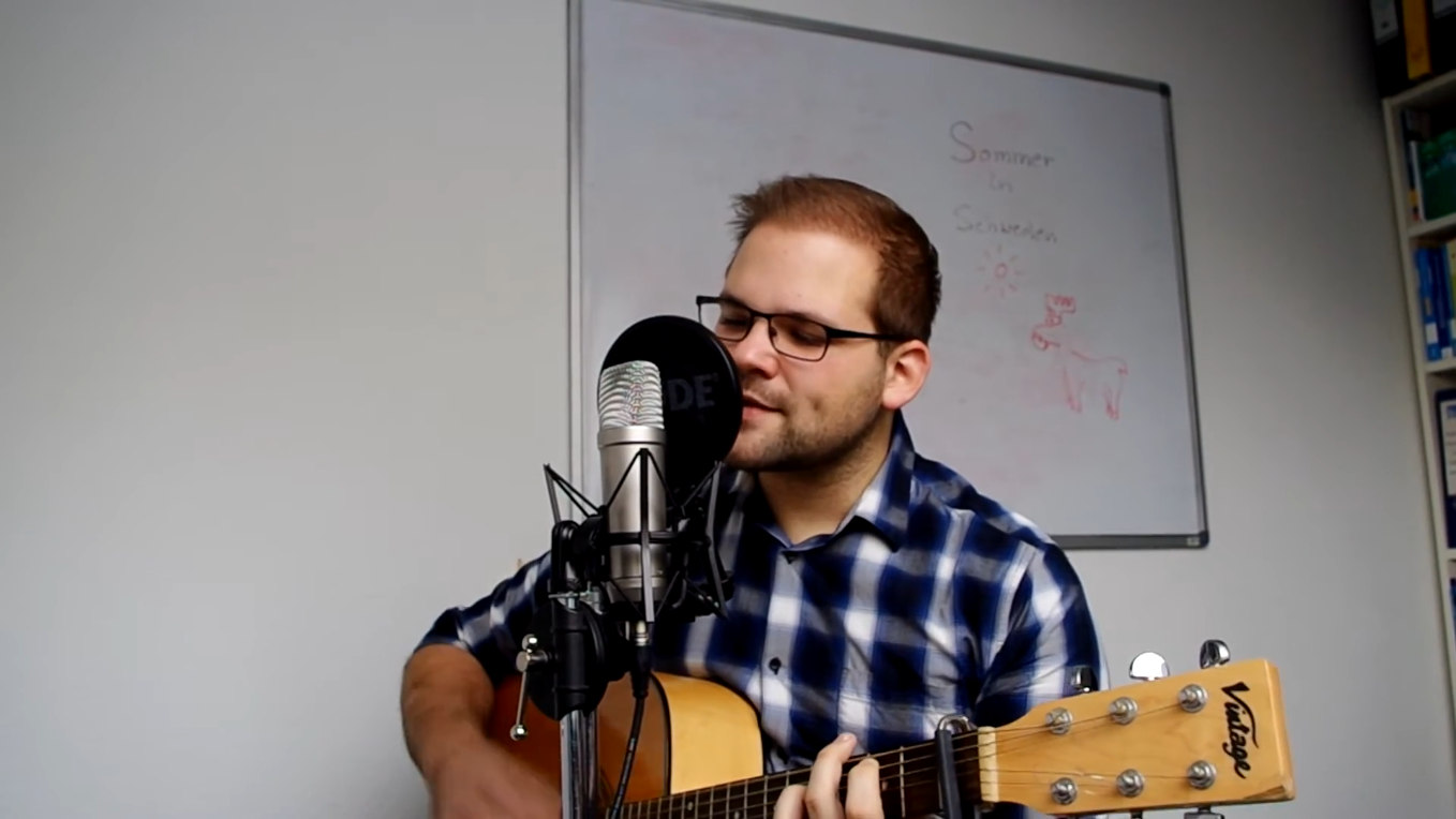 YouTube Video-Voschau 'Revolverheld: Sommer in Schweden'